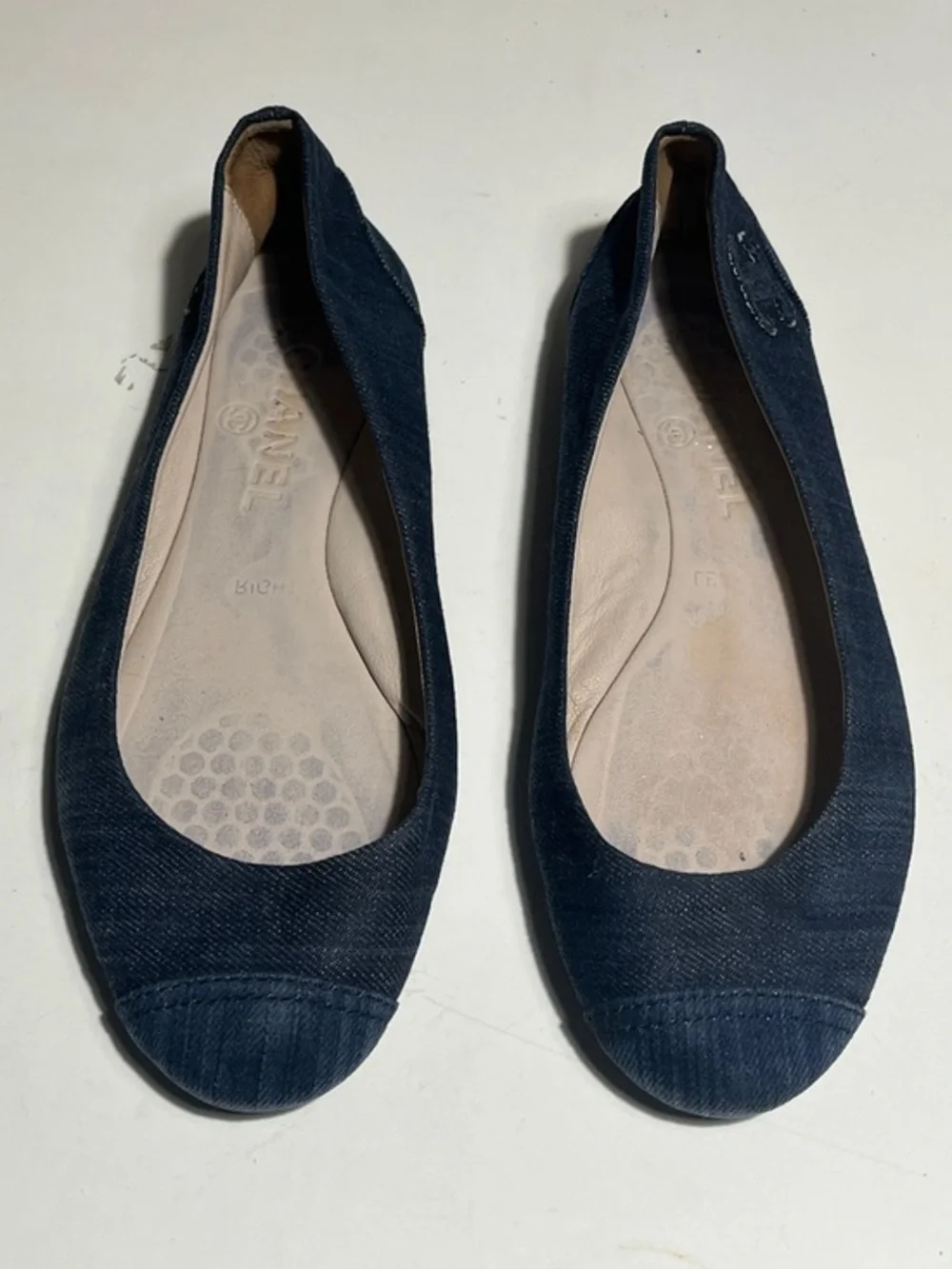 CHANEL Dark Navy Denim Ballet Flats
